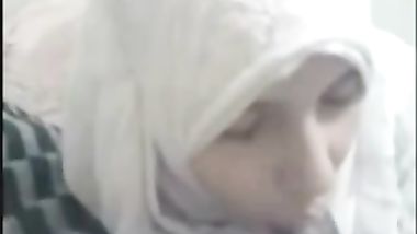 مصرية تمص زب