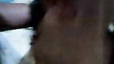 مراهقة عربية صغيرة