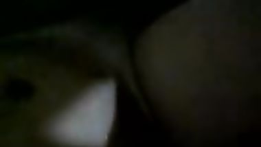 مراهقة عربية صغيرة