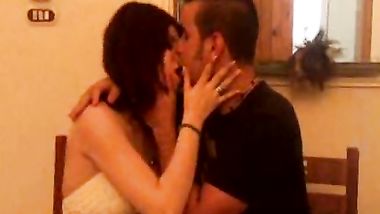 البت بتاعت اعلانات ميولدى بتبوس بوس سكسي نار