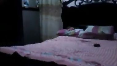 رجب العنتيل نيك متواصل فى كسها وفى طيزها