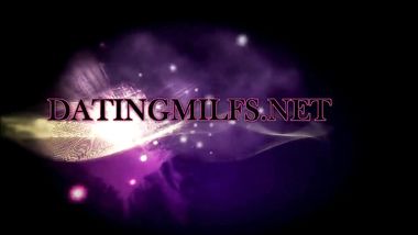 لبوة فاجرة تاخد زبر كبير في طيزها و هي بتمص زبر