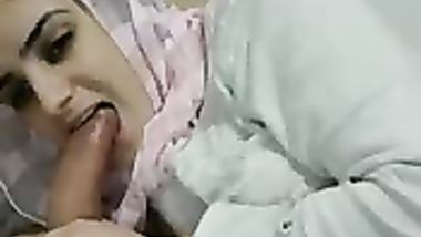 مطلقة  موهوبة مص ورضاعة تمتع صحبها