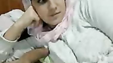 مطلقة  موهوبة مص ورضاعة تمتع صحبها