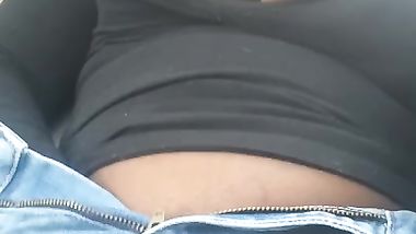 مزه هايجه في عربيتها