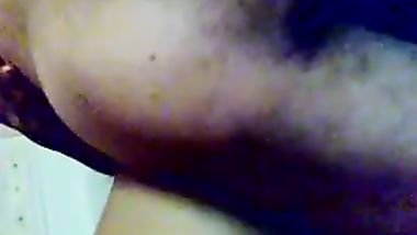 شرموطه لبسه الحجاب ولا هو عنده صبر وهى مستويه على الاءخر