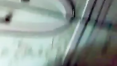 شرموطه لبسه الحجاب ولا هو عنده صبر وهى مستويه على الاءخر