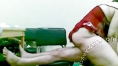 نيك فى الشغل واحلى فشخ واحلى اوضاع جامدة وموزة طحن فحت