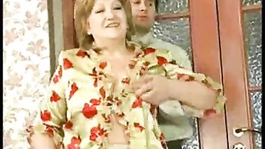 امو هاجت علية واغتصبتو