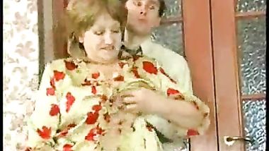 امو هاجت علية واغتصبتو