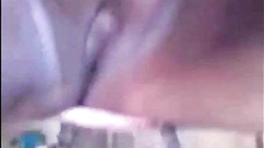 فلاحه كبيرة بنلعب فى كسها لحد متنزل جامد وفرسة وزن تقيل