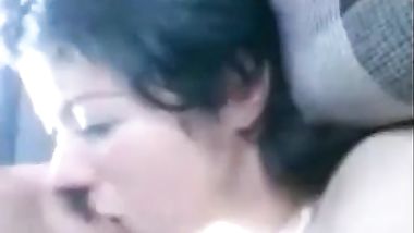 عربي اخت مع اخوها فى العربية نيك اخوات حقيقي