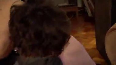 فيلم الفرقة مقطع مولع بين مطرب و معجبته بعد الحفلة