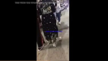 محجبة ماشية فى الشارع عليها جوز طياز هتخلى زبرك نااار وتجيب لوحدك