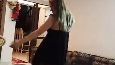 رقص شرقي عاري من شرموطة مصرية