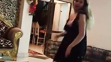 رقص شرقي عاري من شرموطة مصرية