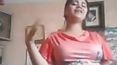 رقص شرقى يهيج الحجر من  سمر القحبه مصريه من المنصوره