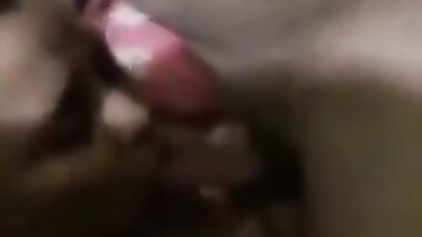 مصلحة مصرية اخر شرمطة بتمص زبرين فى وقت واحد