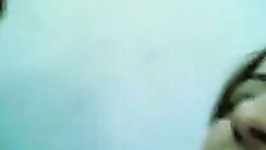 مصريه فاتنه اكل تدخين وبعدين نيك فشخ