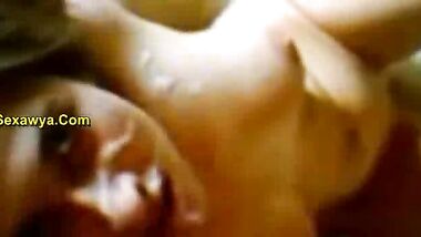 مزة فرسة ببزاز وجسم فاجر بعد ما اتناكت بتمص الزبر بمحن لحد ما جاب لبنه