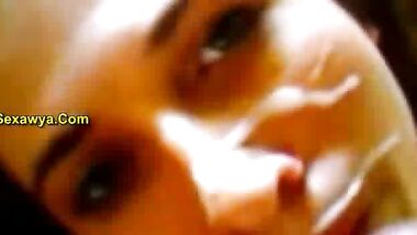 مزة فرسة ببزاز وجسم فاجر بعد ما اتناكت بتمص الزبر بمحن لحد ما جاب لبنه