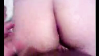 مدام هبه مومس خاينه بتروح لصاحب جوزها تقلع ويظبطها نيك بأجمل اهات