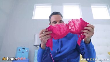 فنون الجنس تعلمها زوجة الاب  كيندار لوست سكسي زوجة الاب مترجم